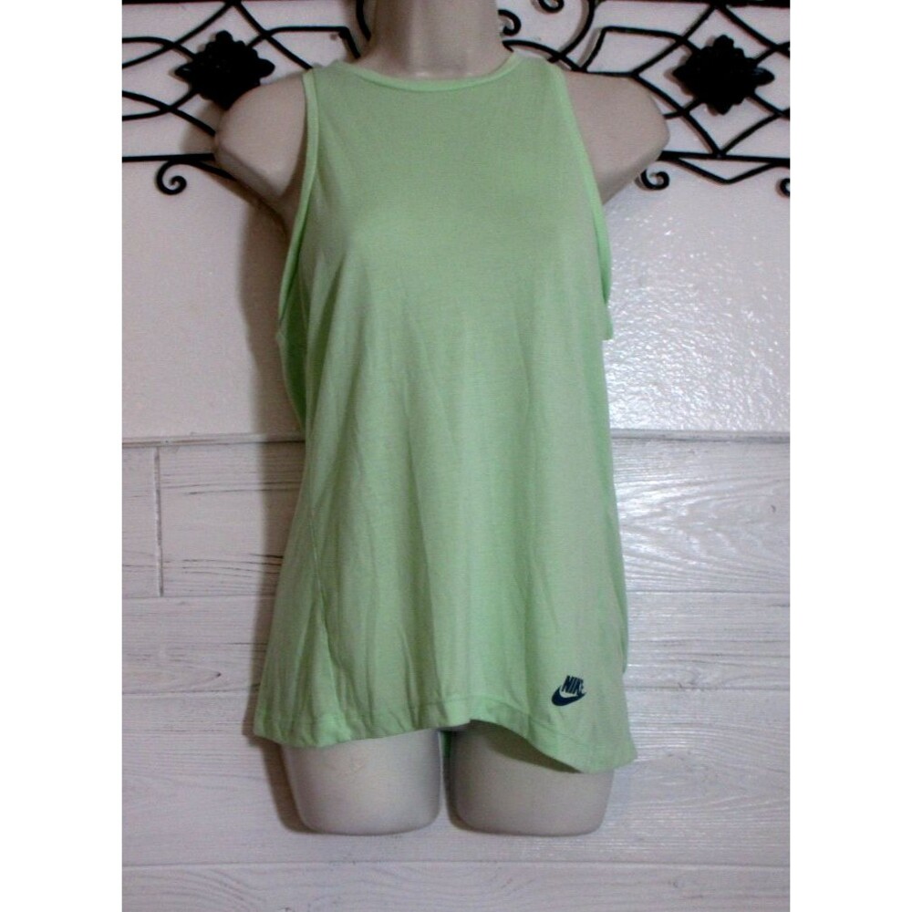 Nike Women's Tank Top Size S Green Sleeveless Round Neck Logo